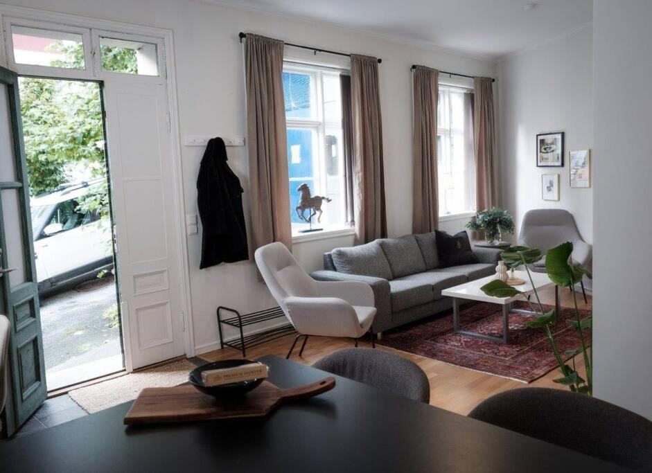 In The Heart Of Brosundet! Fully Equipped 3 Bed Room Ap Alesund Exterior photo